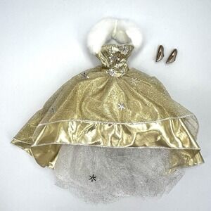 Barbie 2000 Millenium Celebration Gold Gala Outfit Shoes‎ Tiara Stole